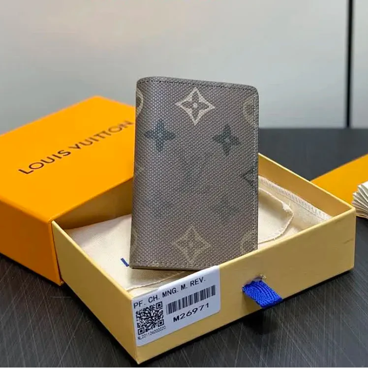 VL Wallet AT24608