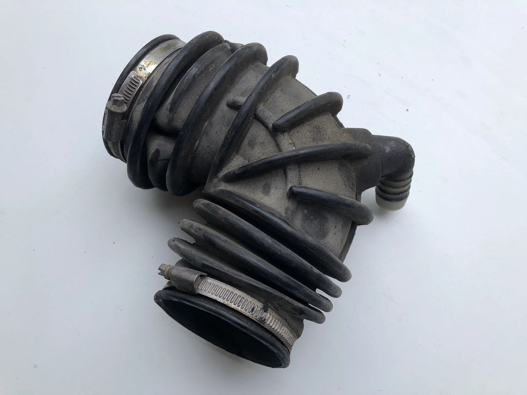 Ansaugschlauch LMM an Drosselklappe Original Opel Senator B Omega A 3L 12V C30NE