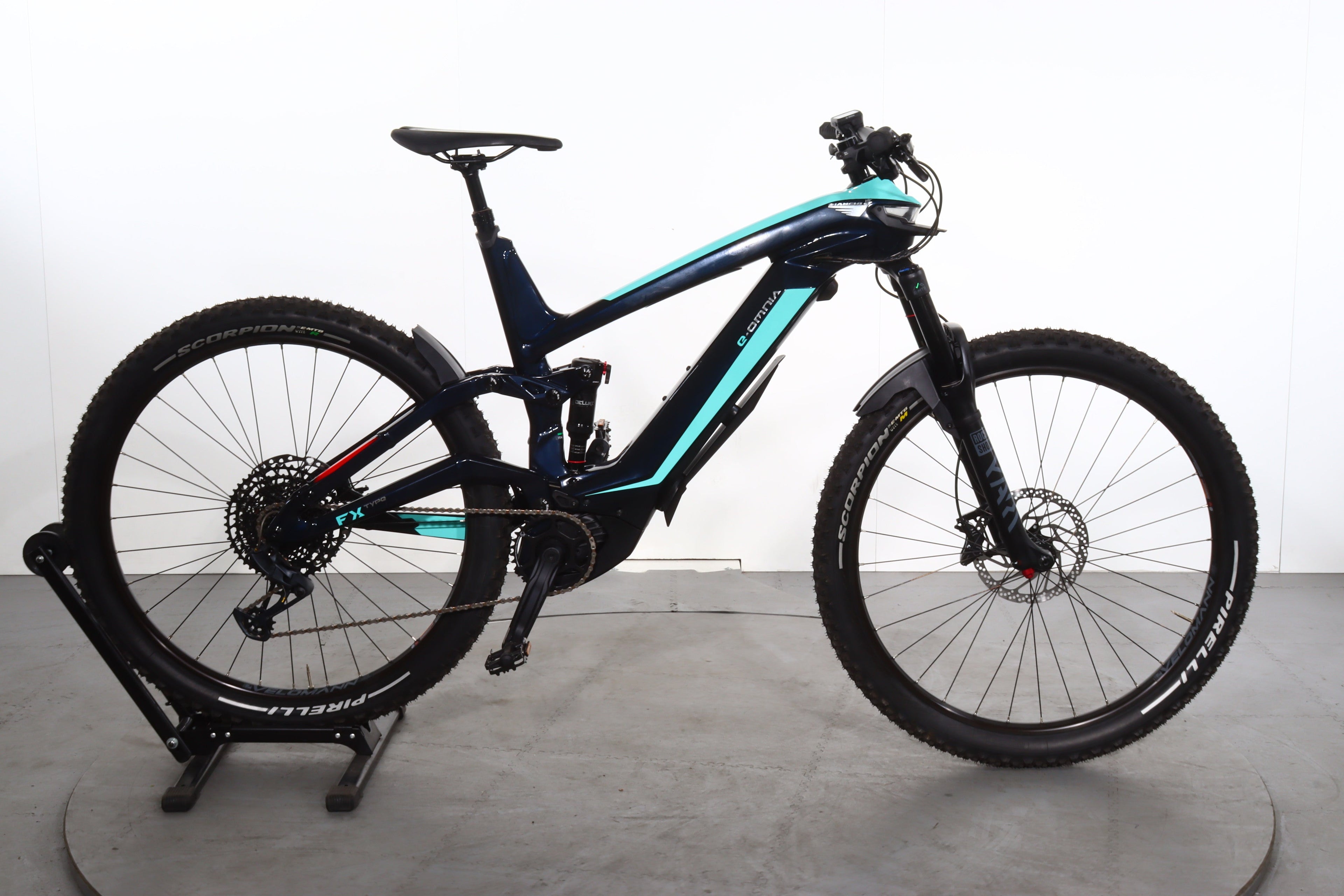 Bianchi E-Omnia FX-Type GX #1 global