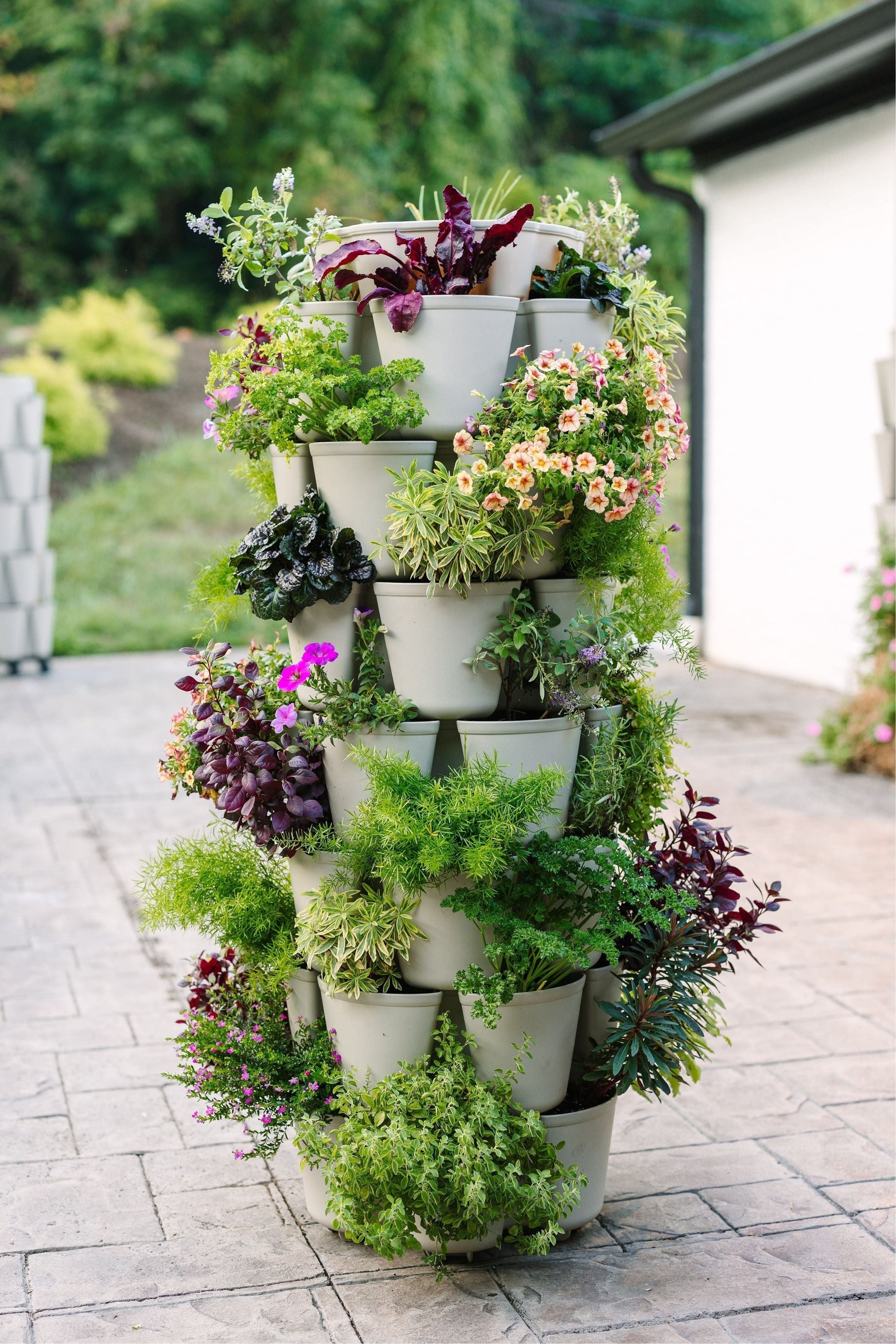 7-tier GreenStalk vertical planter in basic texture, green