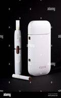 Alternative tobacco hi-res stock photography and images - Page 8